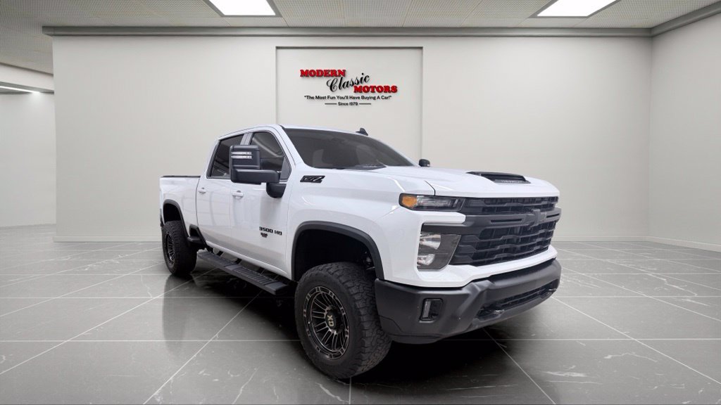Used 2024 Chevrolet Silverado 3500 LT w/ All Star Edition AWD/4WD image 1