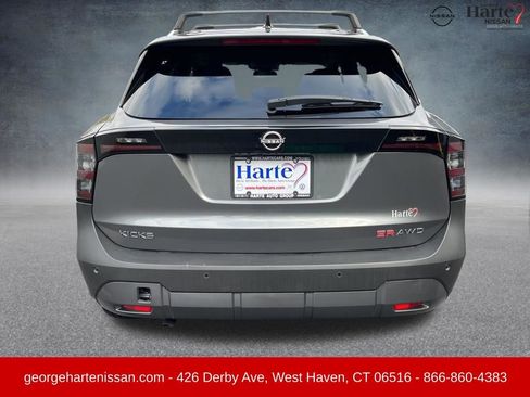 New 2026 Nissan Kicks SR w/ Illumination Package AWD/4WD image 5