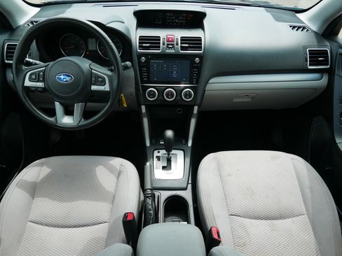 Used 2018 Subaru Forester 2.5i Premium w/ Protection Package #1 AWD/4WD image 10