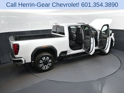 Used 2024 GMC Sierra 2500 Denali w/ Denali Reserve Package AWD/4WD image 51