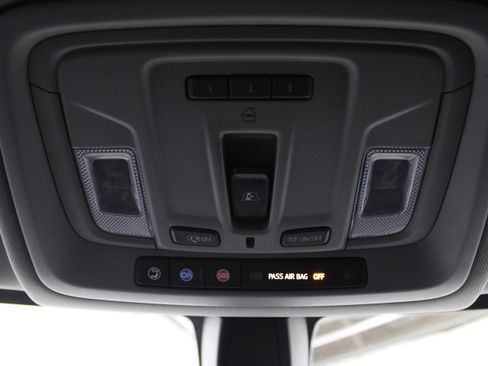 Used 2019 Chevrolet Silverado 1500 LT w/ Texas Edition image 22