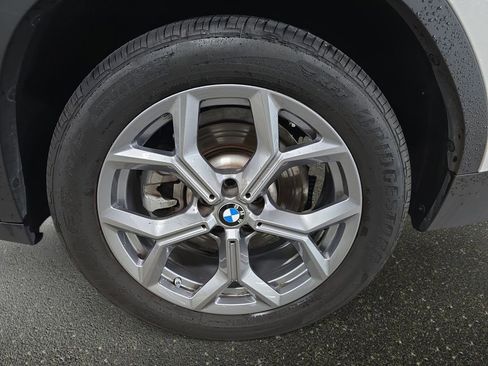 Used 2024 BMW X3 xDrive30i w/ Premium Package AWD/4WD image 32
