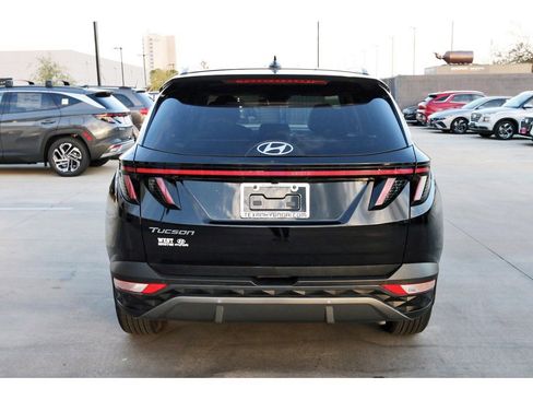 Used 2024 Hyundai Tucson Limited image 7