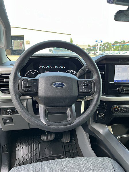 Used 2021 Ford F150 XLT AWD/4WD image 9