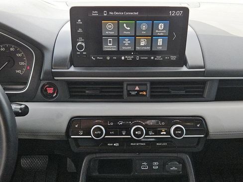 Used 2024 Honda Pilot EX-L image 13