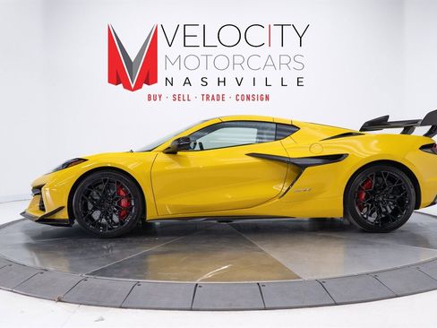 Used 2026 Chevrolet Corvette ZR1 w/ ZR1 Carbon Fiber Aero Package image 15