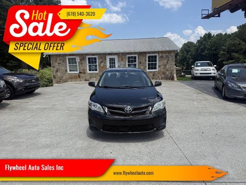 Used 2013 Toyota Corolla L FWD image 1