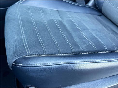 Used 2024 Mitsubishi Outlander SE image 20