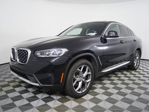 Used 2025 BMW X4 xDrive30i w/ Premium Package AWD/4WD image 7