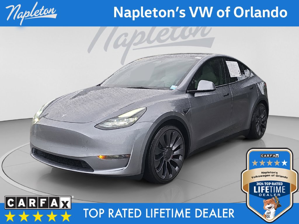 Used 2025 Tesla Model Y Performance AWD/4WD image 1