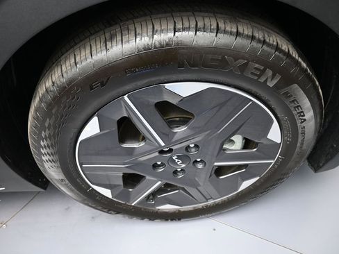 New 2025 Kia EV6 GT-Line image 13