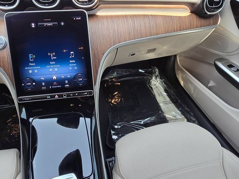 Used 2023 Mercedes-Benz C 300 4MATIC Sedan image 17