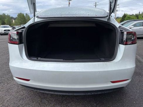 Used 2018 Tesla Model 3 Mid Range image 26