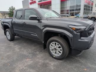 New 2025 Toyota Tacoma SR5 video 1