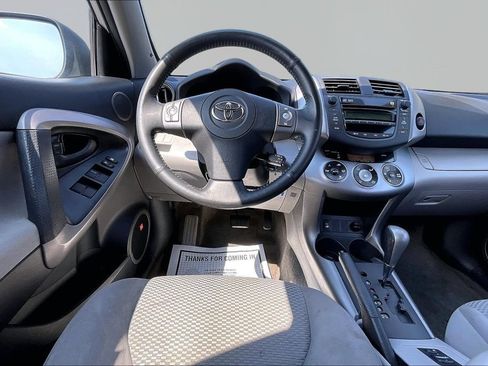 Used 2008 Toyota RAV4 Limited AWD/4WD image 9