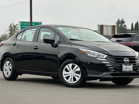 Certified 2025 Nissan Versa S w/ Trunk Package image 2