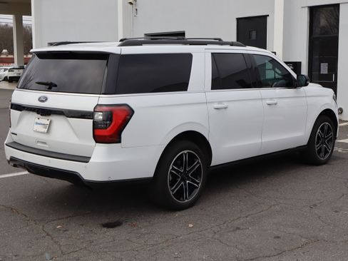 Used 2021 Ford Expedition Max Limited image 10