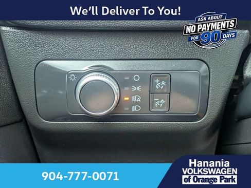 Used 2020 Ford Escape SE FWD image 24