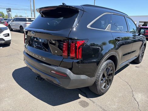 Used 2021 Kia Sorento S AWD/4WD image 5