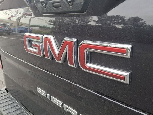 Used 2022 GMC Sierra 1500 Elevation w/ X31 Off-Road Package AWD/4WD image 29