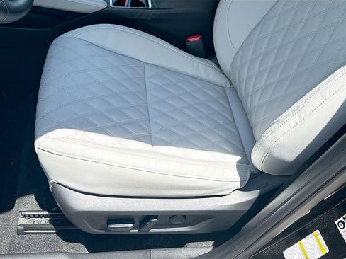 Used 2024 Mitsubishi Outlander SEL FWD image 21