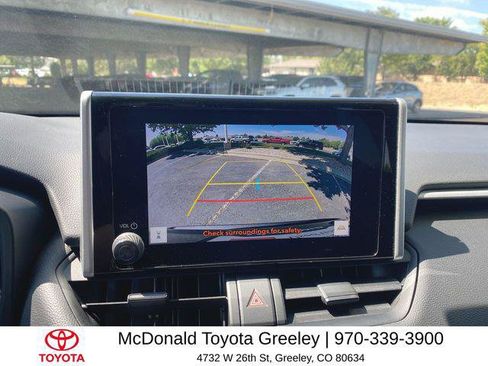 Certified 2025 Toyota RAV4 XLE AWD/4WD image 17