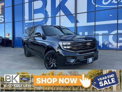 New 2025 Ford Expedition Max Platinum w/ Stealth Appearance Package