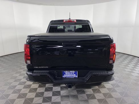 Used 2024 Chevrolet Colorado Trail Boss w/ Advanced Trailering Package image 8