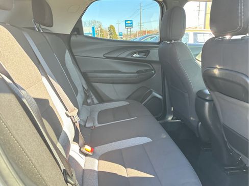 Certified 2023 Chevrolet TrailBlazer LT FWD image 21