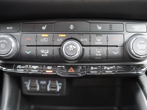 Used 2021 Dodge Durango GT AWD/4WD image 29