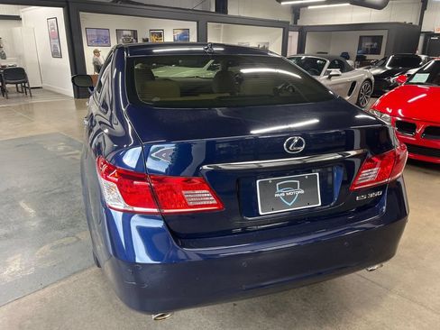 Used 2011 Lexus ES 350 FWD image 9