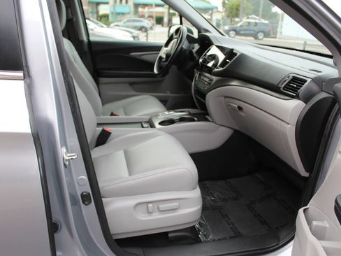 Used 2021 Honda Pilot Special Edition image 10