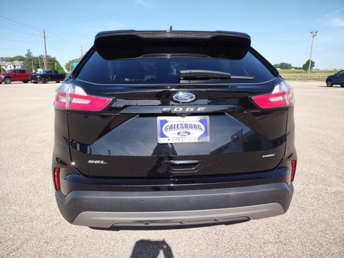 Used 2023 Ford Edge SEL w/ Convenience Package AWD/4WD image 4