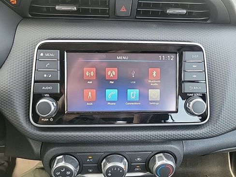 New 2025 Nissan Kicks Play S image 15