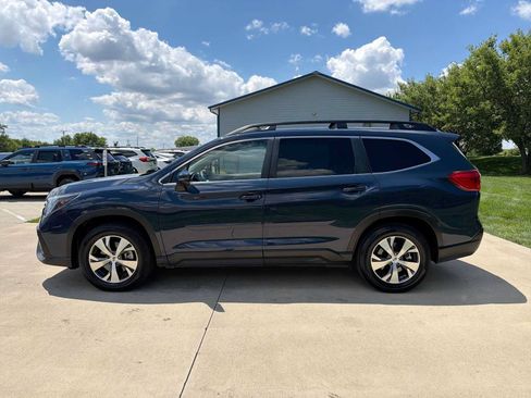 Certified 2023 Subaru Ascent Premium w/ Convenience Package AWD/4WD image 3