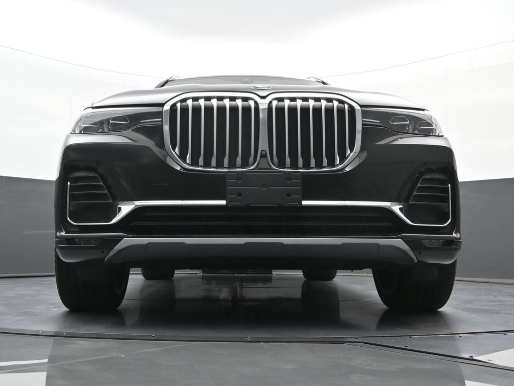 Used 2022 BMW X7 xDrive40i w/ Executive Package AWD/4WD image 24
