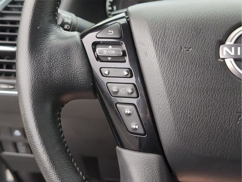 Used 2024 Nissan Armada SL w/ Captain's Chairs Package image 29