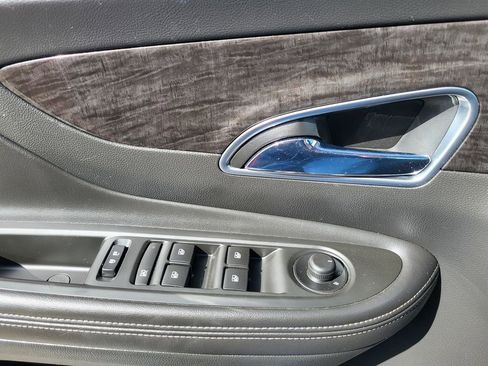 Used 2016 Buick Encore Convenience image 17