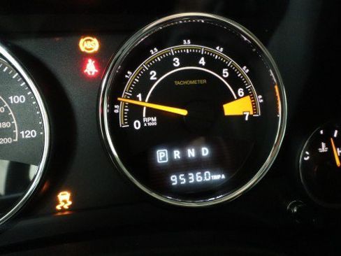 Used 2017 Jeep Compass High Altitude FWD image 19