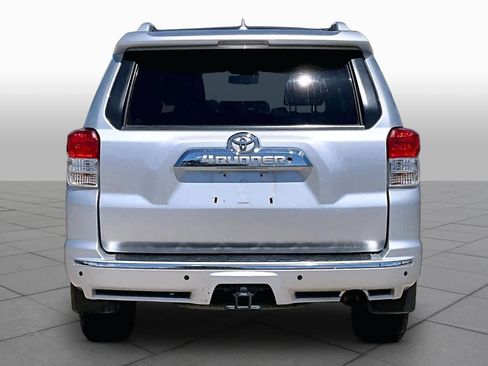 Used 2011 Toyota 4Runner SR5 w/ Premium Pkg w/Leather AWD/4WD image 4