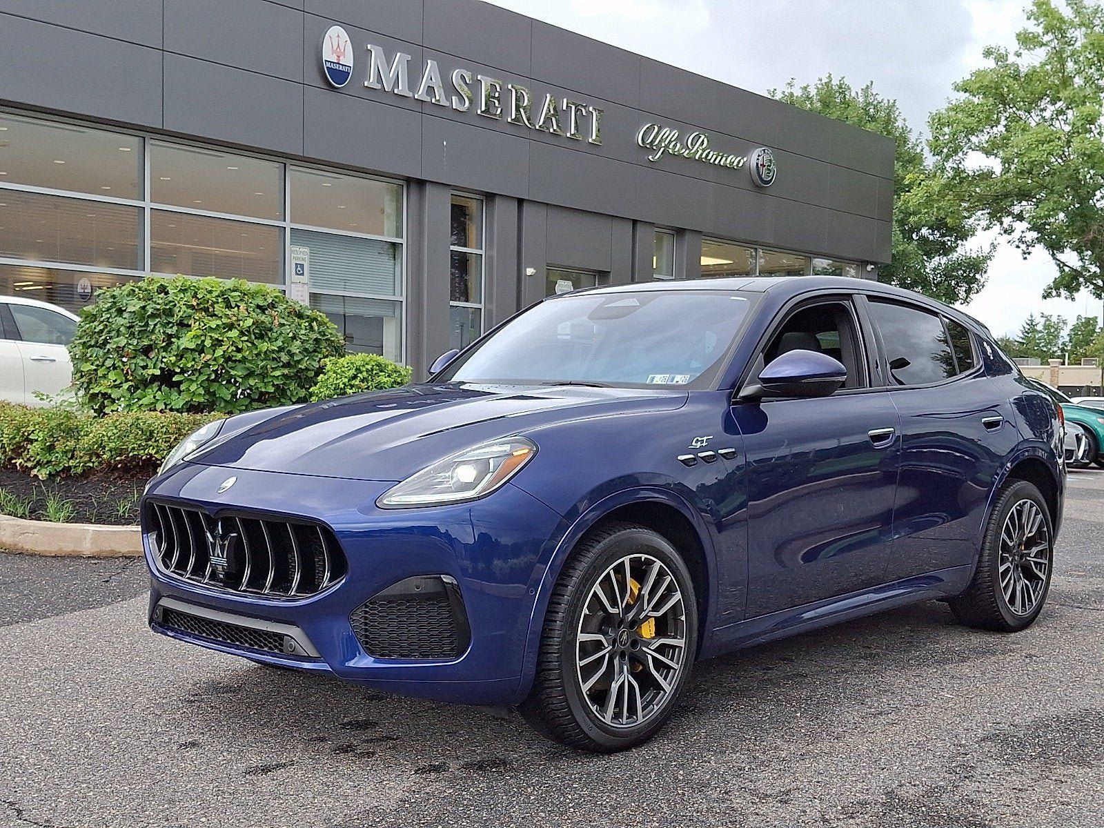 Used 2023 Maserati Grecale GT AWD/4WD image 1