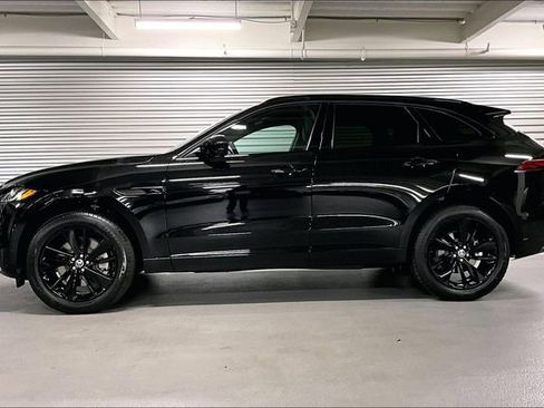 New 2026 Jaguar F-PACE R-Dynamic S image 3