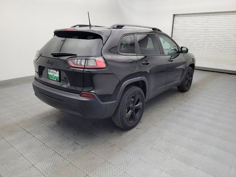 Used 2020 Jeep Cherokee Latitude Plus image 9