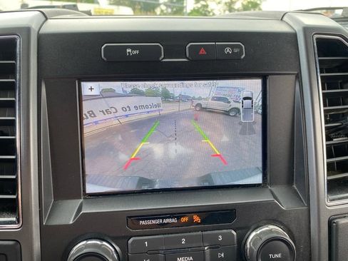 Used 2018 Ford F150 XLT w/ Equipment Group 302A Luxury AWD/4WD image 29