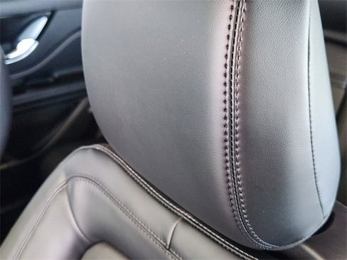 New 2026 Lincoln Corsair Premiere image 14