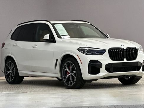 Used 2023 BMW X5 xDrive40i w/ M Sport Package AWD/4WD image 6