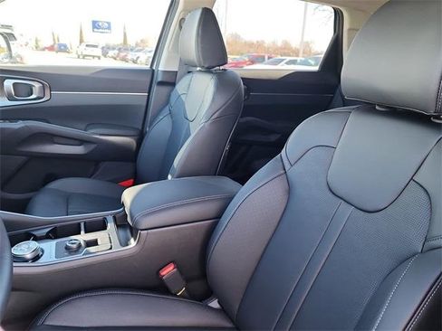 New 2026 Kia Sorento EX image 14