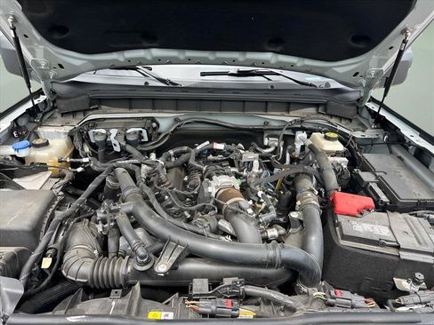 Used 2023 Ford Bronco Wildtrak AWD/4WD image 30