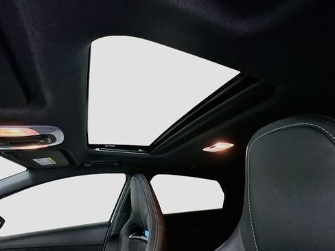 Used 2022 Hyundai Elantra N FWD image 15