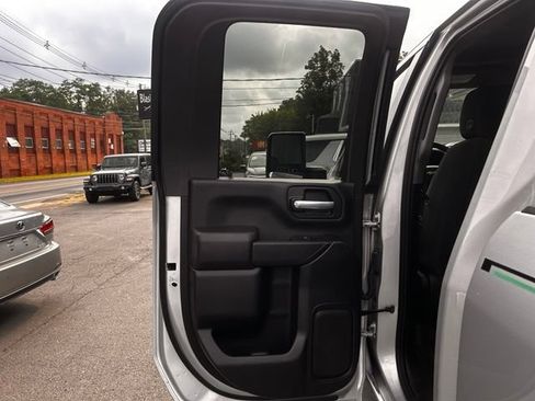 Used 2021 Chevrolet Silverado 2500 Custom w/ Custom Convenience Package AWD/4WD image 18